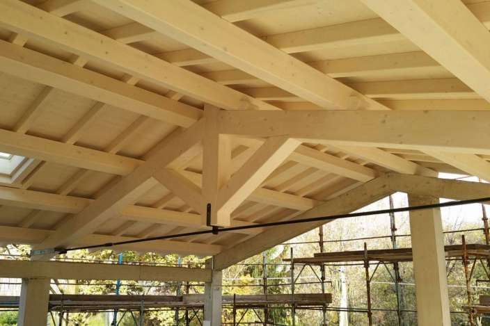 Tecnowood Brescia, come realizzare una copertura in legno 